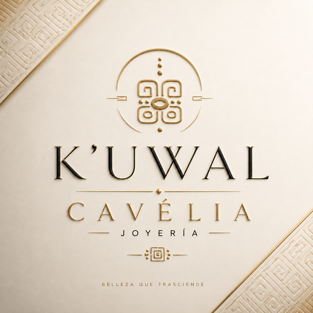 Logotipo de K'uwal CAVÉLIA en marfil y oro, con motivos geométricos de inspiración maya